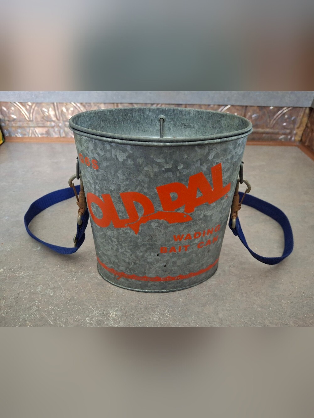 Old Pal vintage antique Wading bait  Can bucket